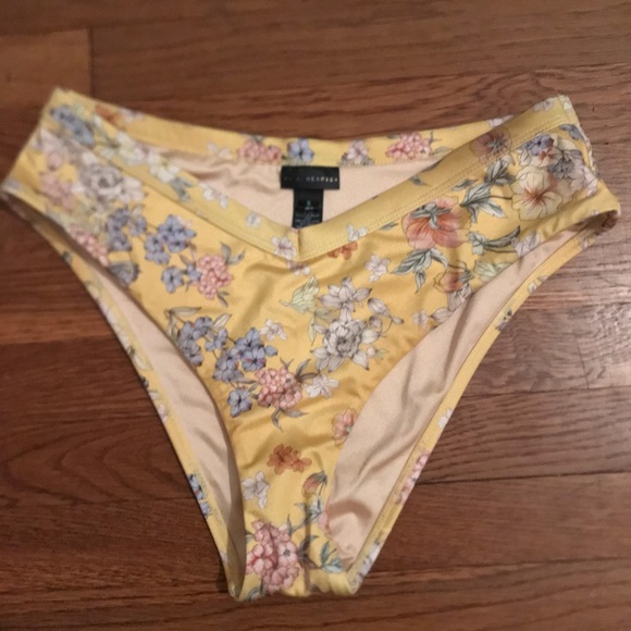 La Hearts Bikini SET - Picture 5 of 7